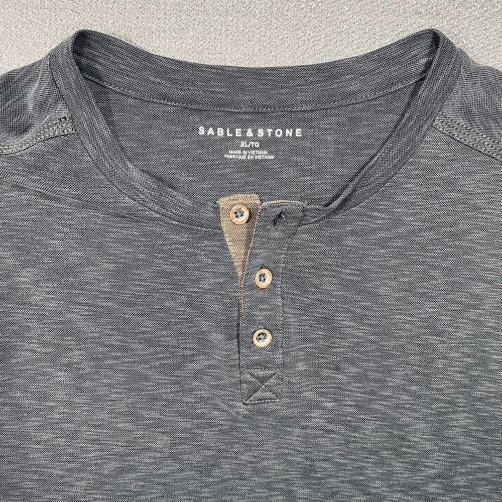 Sable Stone Mens 3 button Henley Long Sleeve Heathered Grey XL Heritage Coastal